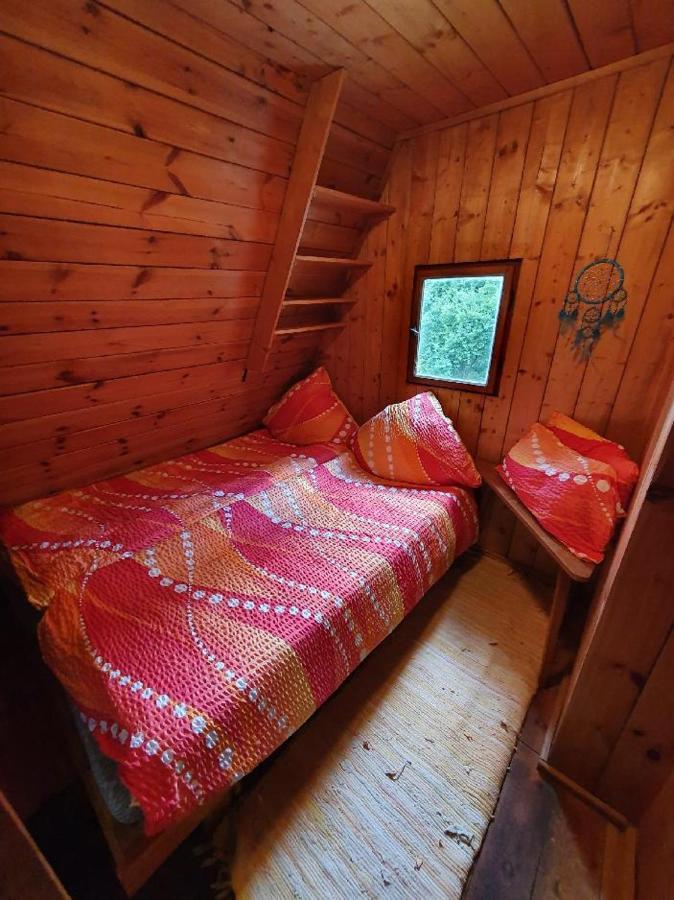 Chata Pod Tolstejnem Villa Jiretin pod Jedlovou Luaran gambar